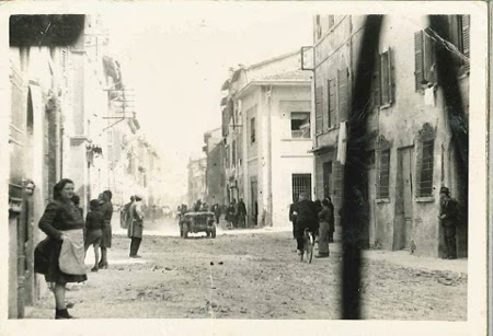 22+gennaio+Ingresso+alleati+da+Porta+Ghetto+450.jpg