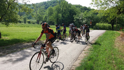 Ciclisti%2Ba%2Bun%2Bcontrollo.jpg