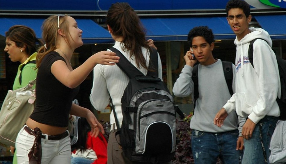 Adolescenti - Wikipedia