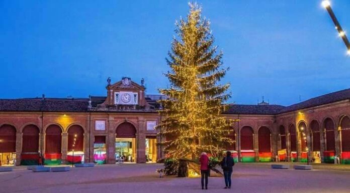 Omaggio a Rossini e un albero che si illumina (di più) se si pedala, presentato il Natale di Lugo
