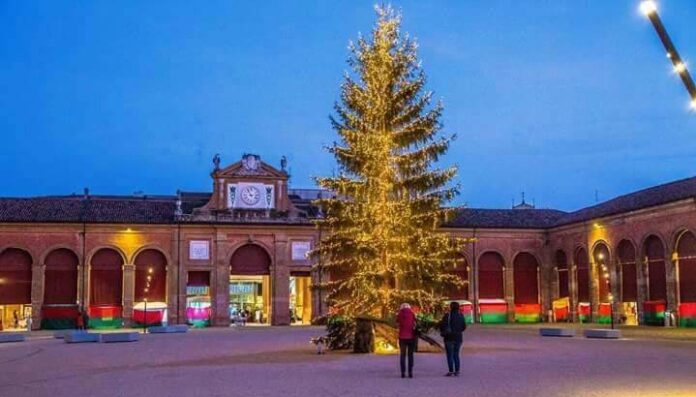 Omaggio a Rossini e un albero che si illumina (di più) se si pedala, presentato il Natale di Lugo
