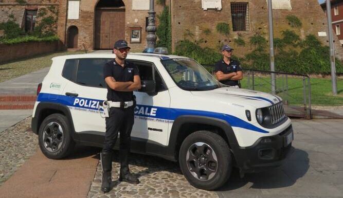 La polizia locale traccia il bilancio del 2022: «Incidenti mortali più che raddoppiati rispetto al 2021»
