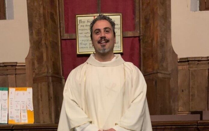 Lorenzo Vrenna ordinato diacono permanente: «Il mio sì per servire il prossimo»