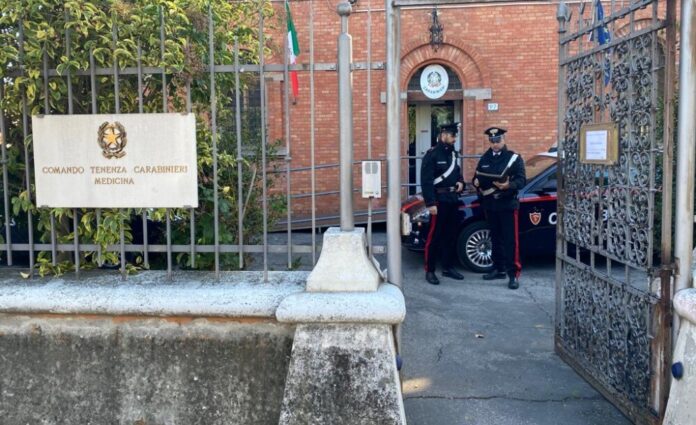 Due fratelli scoperti dai carabinieri in borghese e arrestati per spaccio