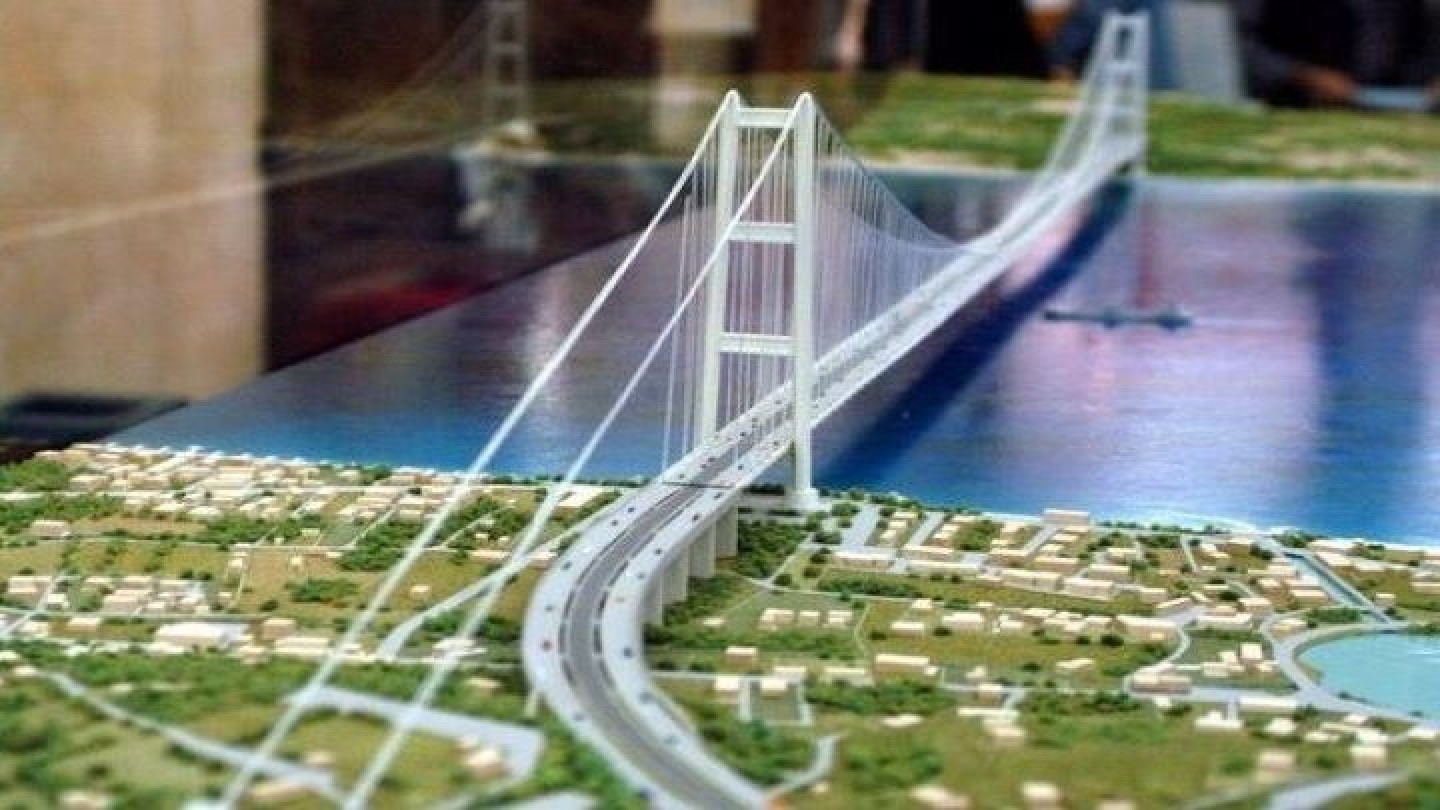 ponte sullo stretto rendering