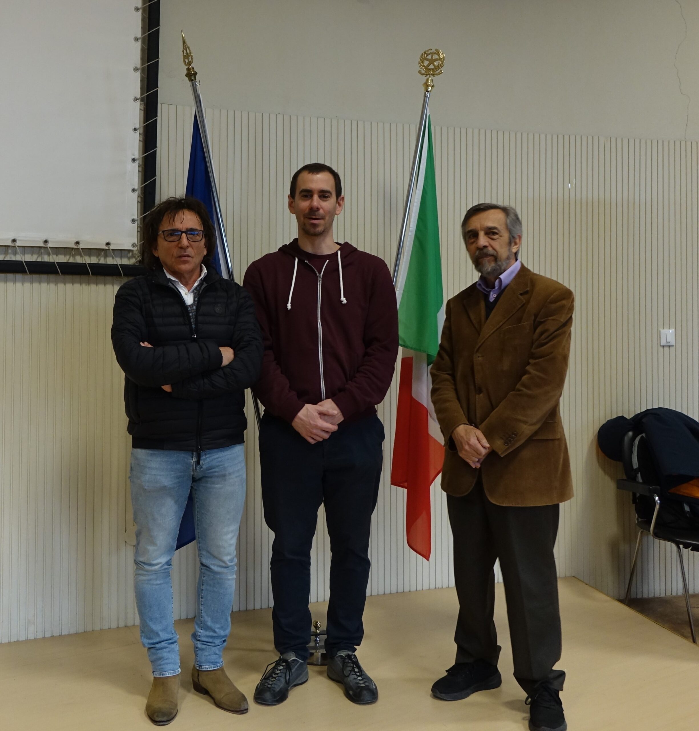 A lezione di Intelligenza Artificiale nel Liceo di Lugo col docente universitario Guido Borghi DSC01350