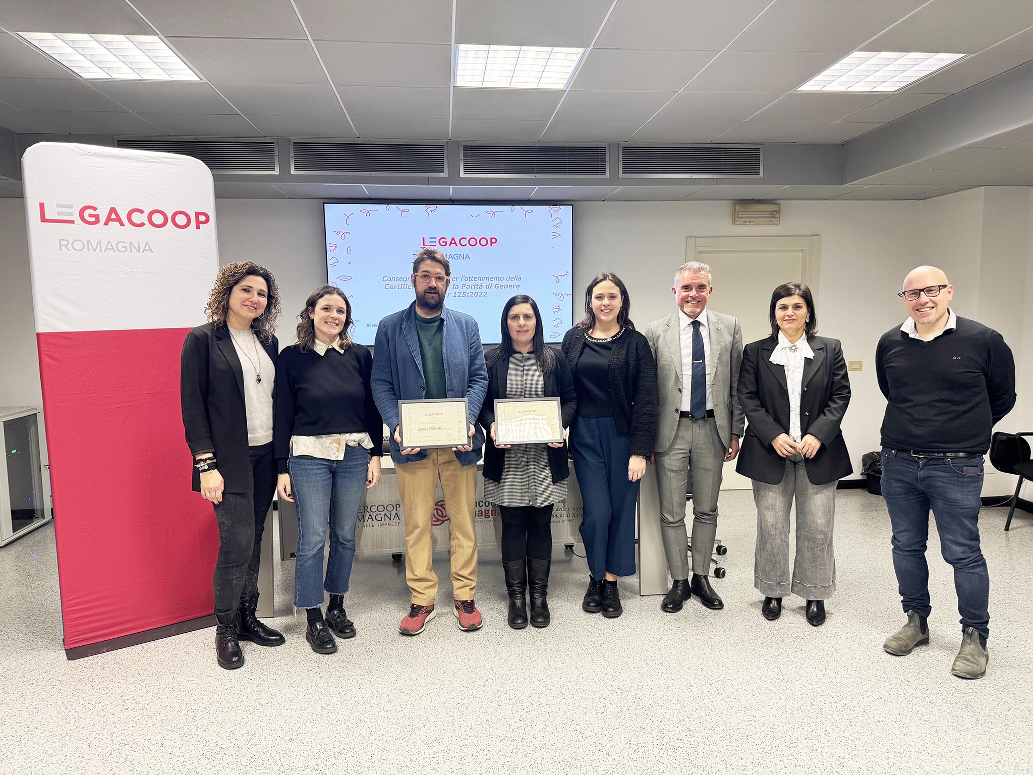 legacoop_targhe_certificazione_genere_2025